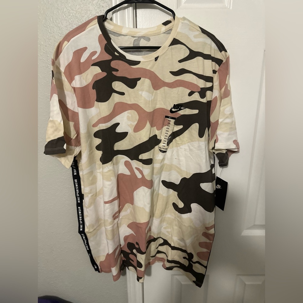 Nike Active Wear T-shirt Men